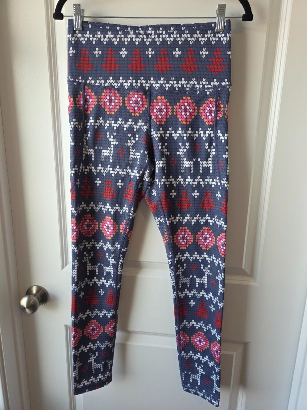Feed Me Fight Me Ugly Sweater Holiday Pocket Leggings - L